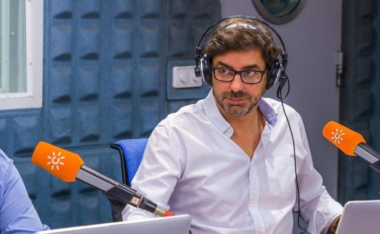 El periodista de Canal Sur Radio, Valentín García, creador del movimiento #yomecuro.