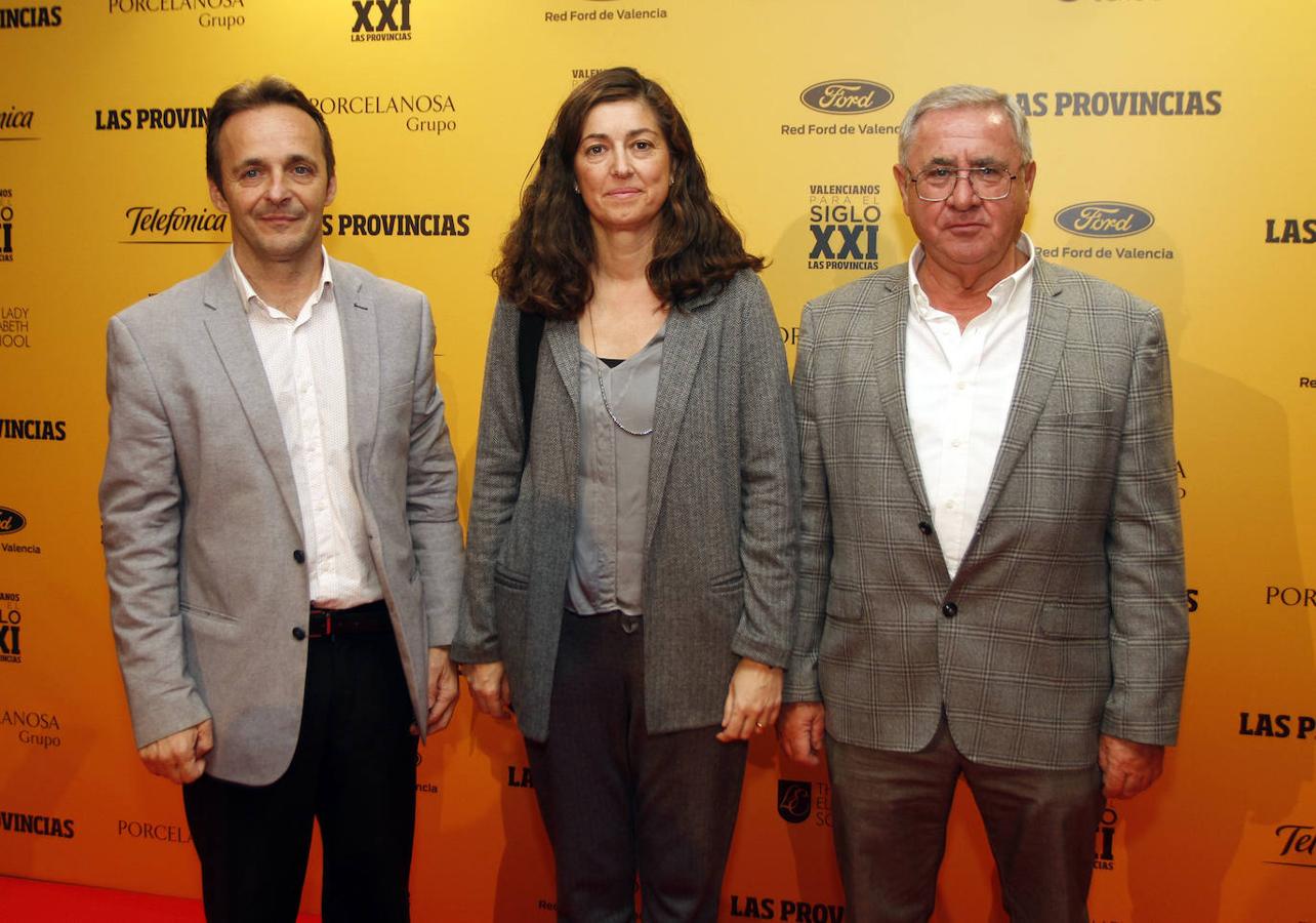 Héctor González, Alicia Torres, vicepresidenta de CSIF, y Daniel Matoses, presidente del sindicato.