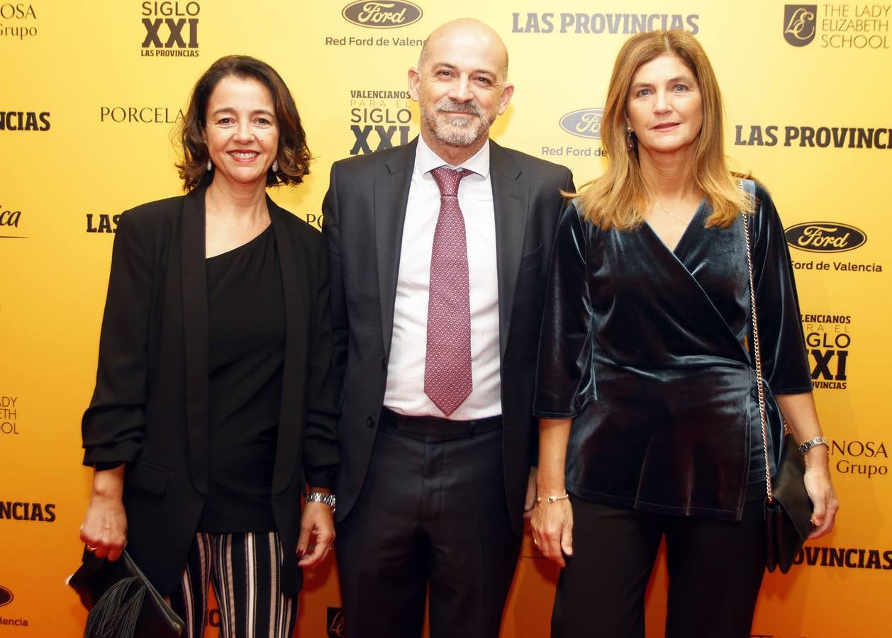 Miriam Fluixa, Carlos Fluixa y Margarita Ferra.