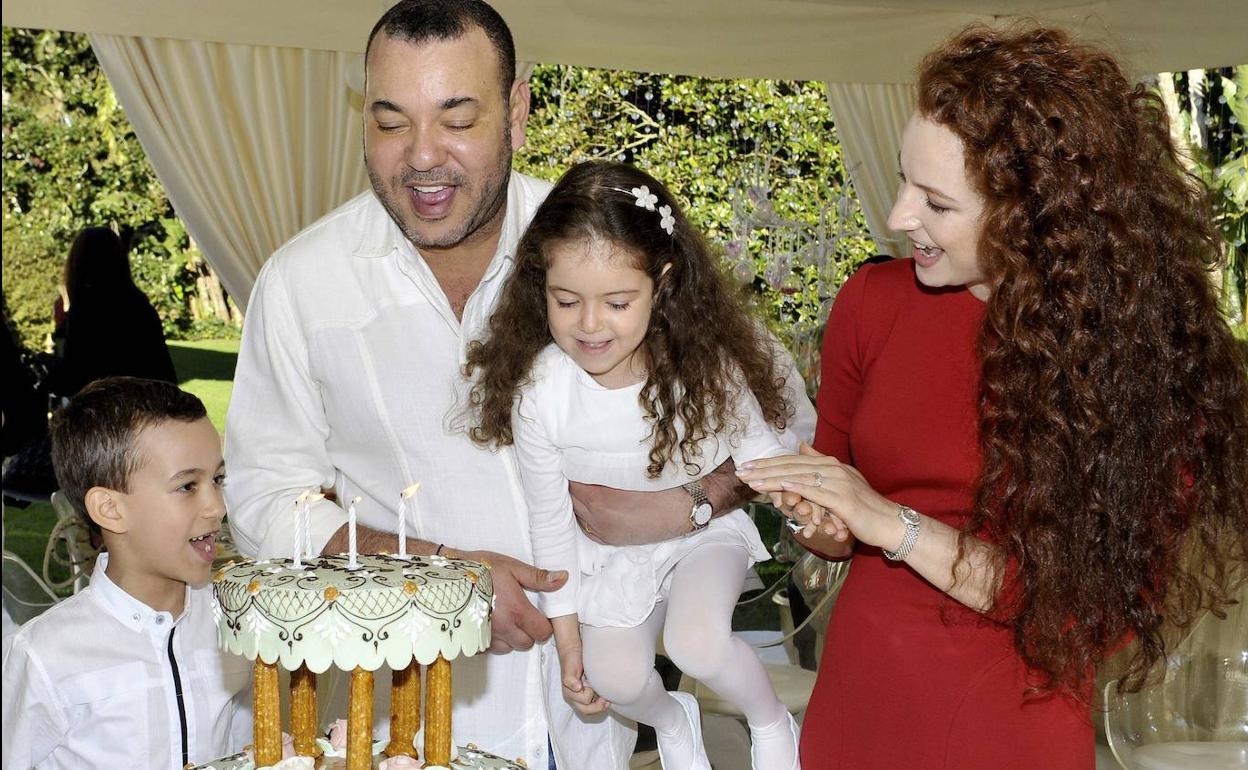 La princesa Lalla Salma reaparece en Rabat