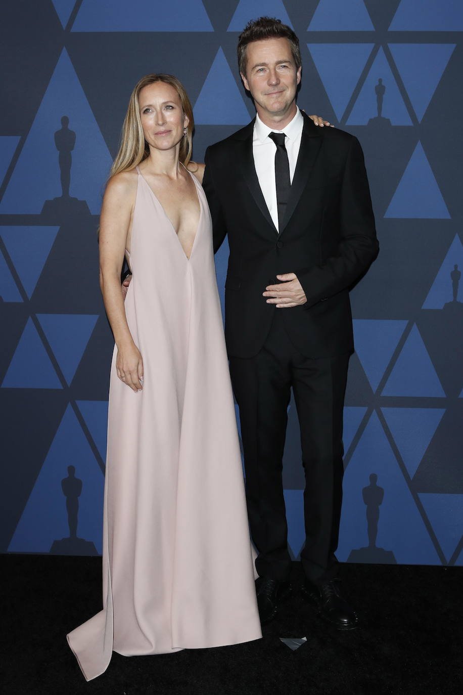 Shauna Robertson y Edward Norton