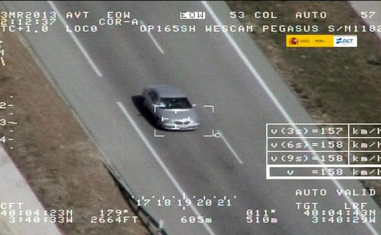 Imagen facilitada por la Dirección General de Tráfico (DGT) y captada por 'Pegasus' en una carretera española.