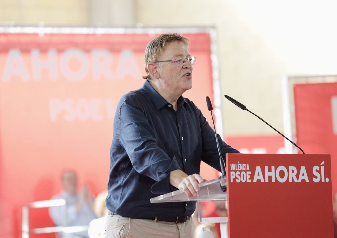 Pedro Sánchez interviene en un acto en Mislata