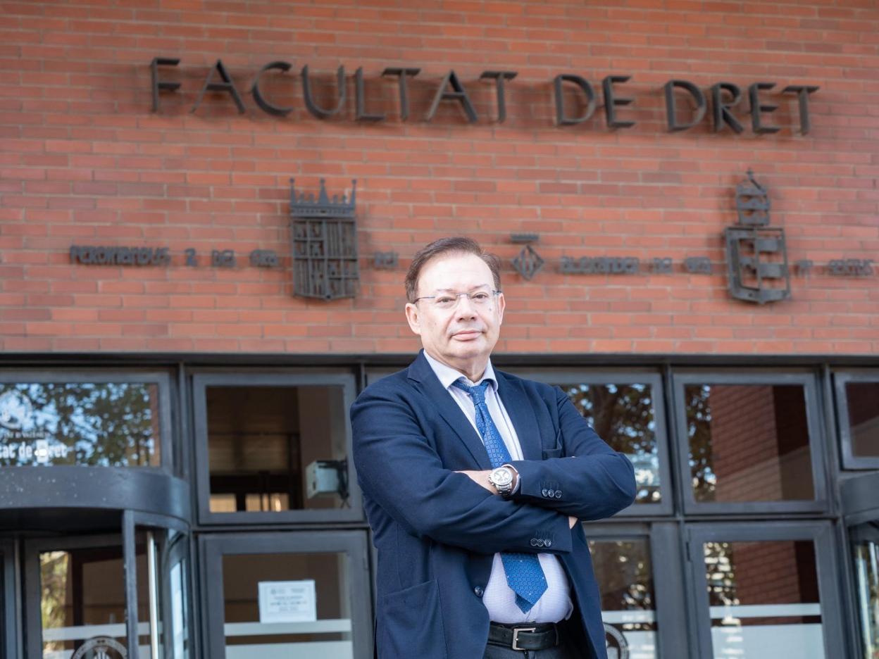 Francisco Javier Orduña, exmagistrado del Tribunal Supremo en la facultad de Derecho. 