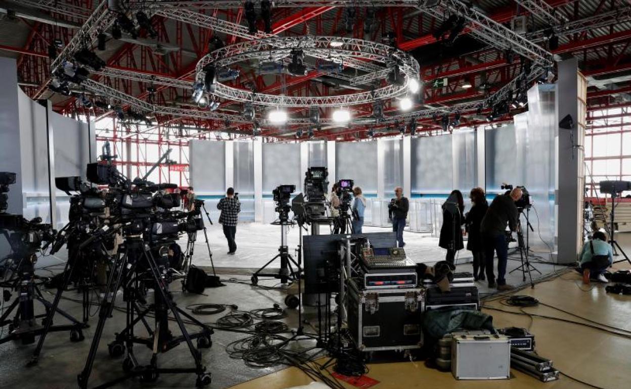 El escenario del debate electoral. 