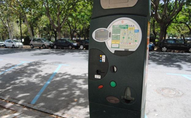 Los vehículos que no pagarán la zona azul en Valencia durante dos años