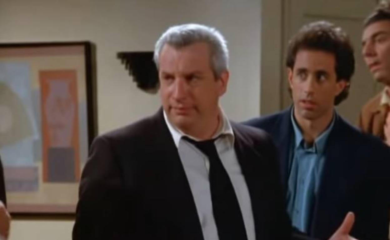 Charles Levin durante un episodio de 'Seinfeld'.