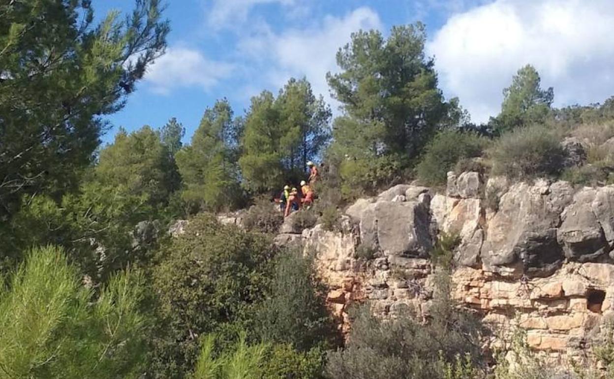 El hombre ha sido rescatado en la cueva de Andorga de Lliria. 