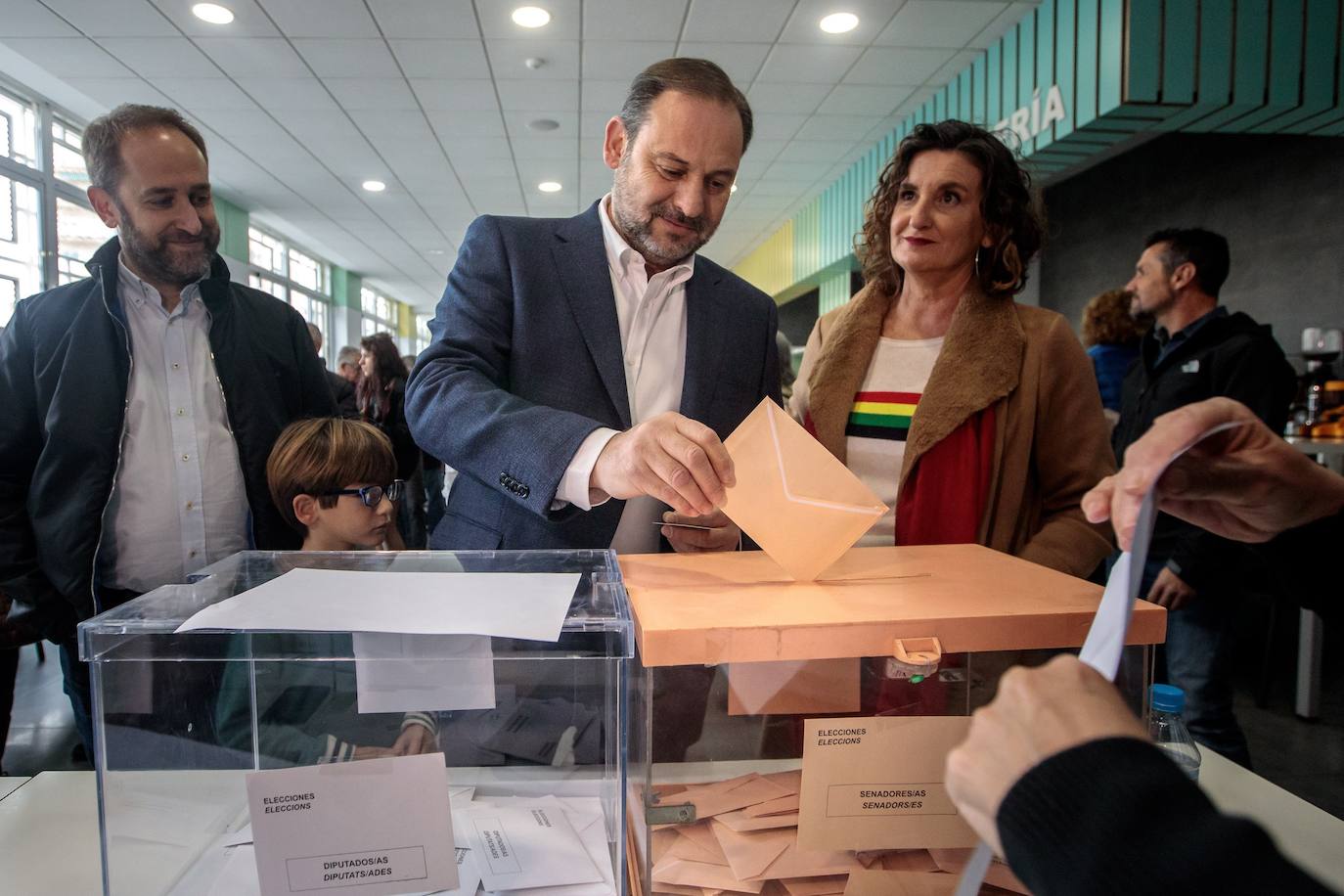 José Luis Ábalos, ministro de Fomento en funciones y cabeza de lista del PSPV-PSOE al Congreso por Valencia