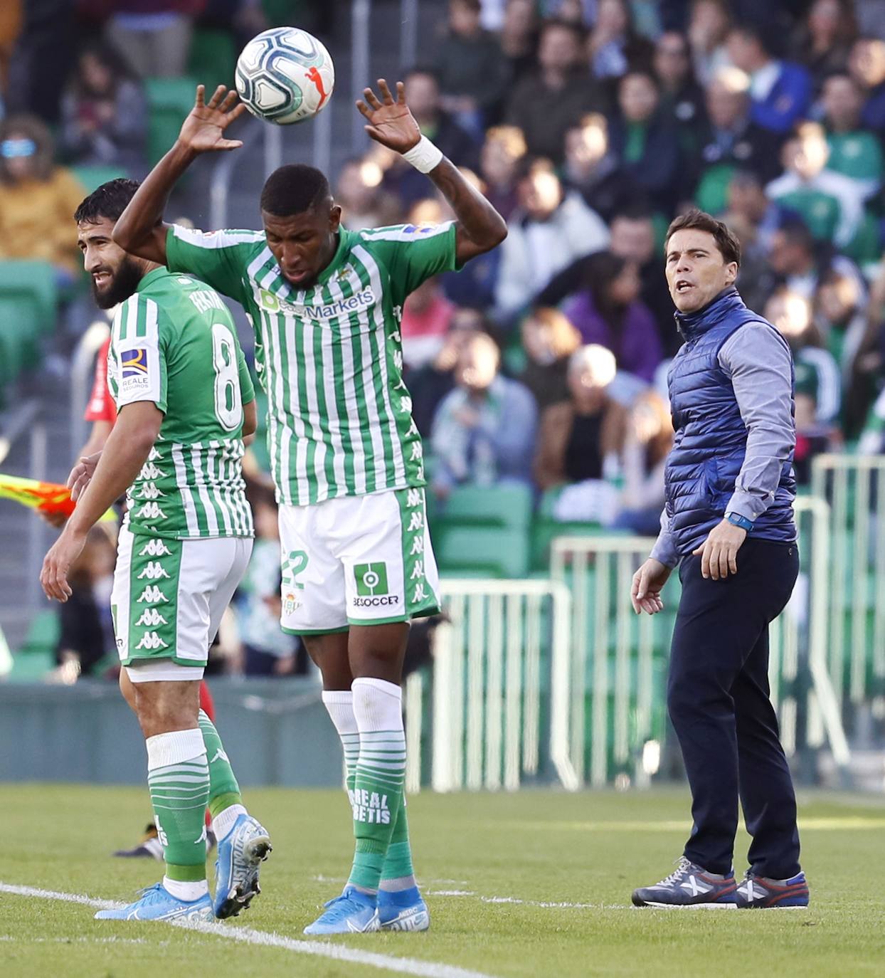 El conjunto blanquinegro se deja remontar un encuentro en el que Maxi Gómez abrió la lata y dos exvalencianistas hicieron los goles del Betis