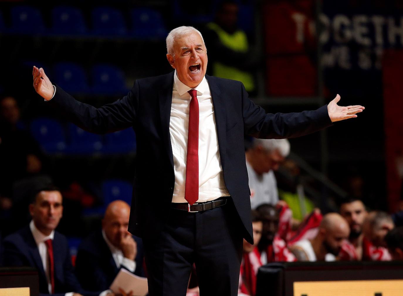 Fotos: El Estrella Roja-Valencia Basket, en imágenes