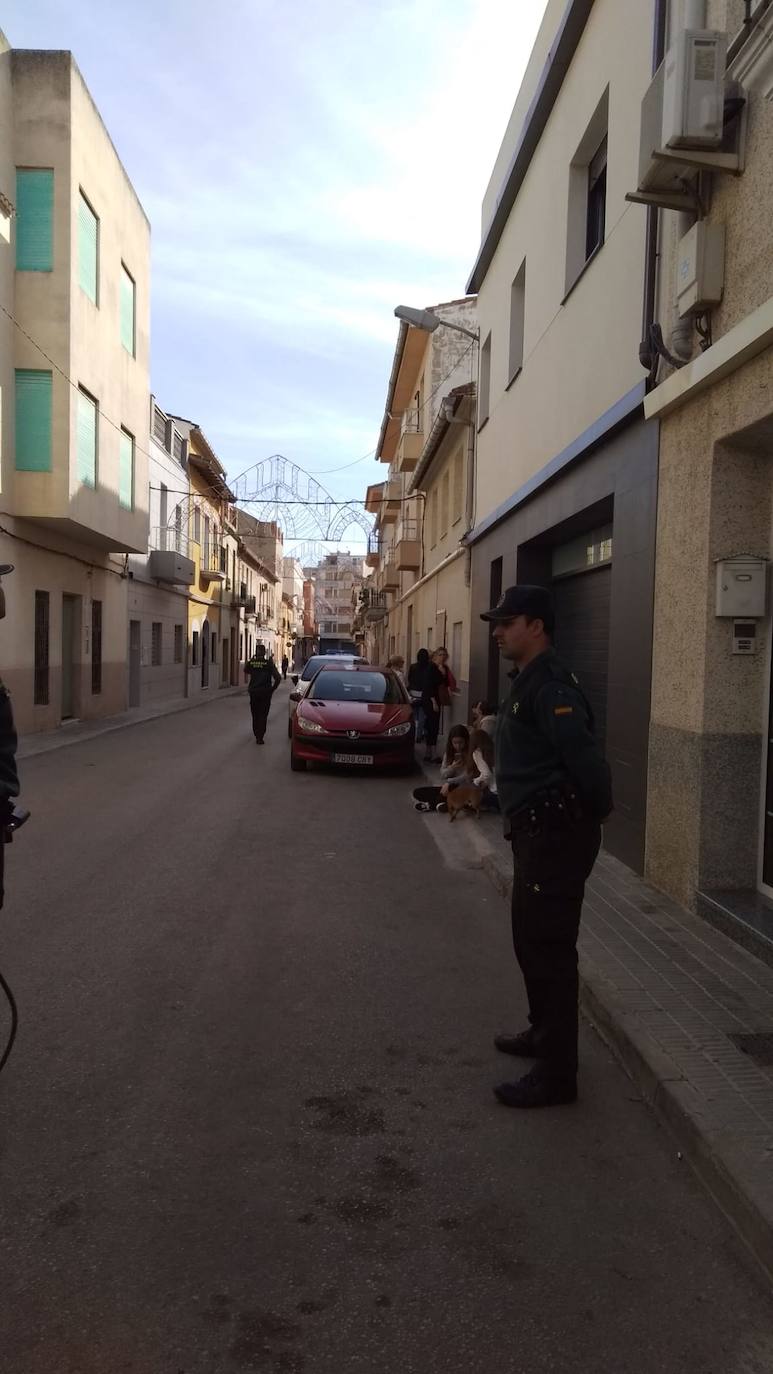 Registro de una casa en l'Olleria donde se alojó el sospechoso de la desaparición de Marta Calvo 