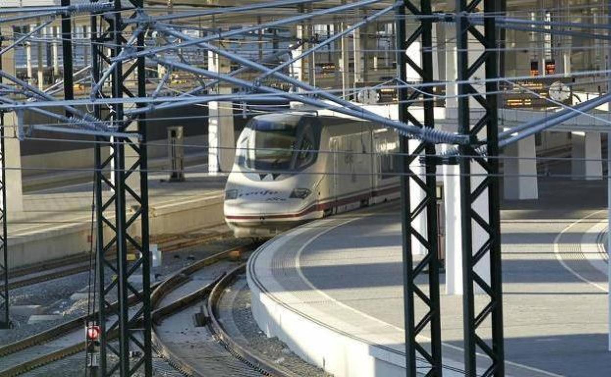 Renfe | Cancelación en los trenes de la conexión Valencia-Castellón