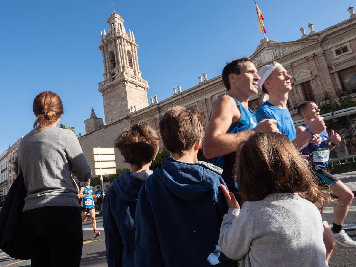 Fotos: Fotos del ambiente el Maratón de Valencia: la ciudad llenó las calles