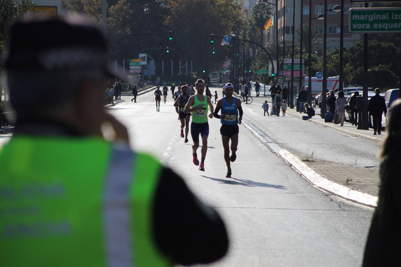 Fotos: Búscate en el paso por el muro del Maratón