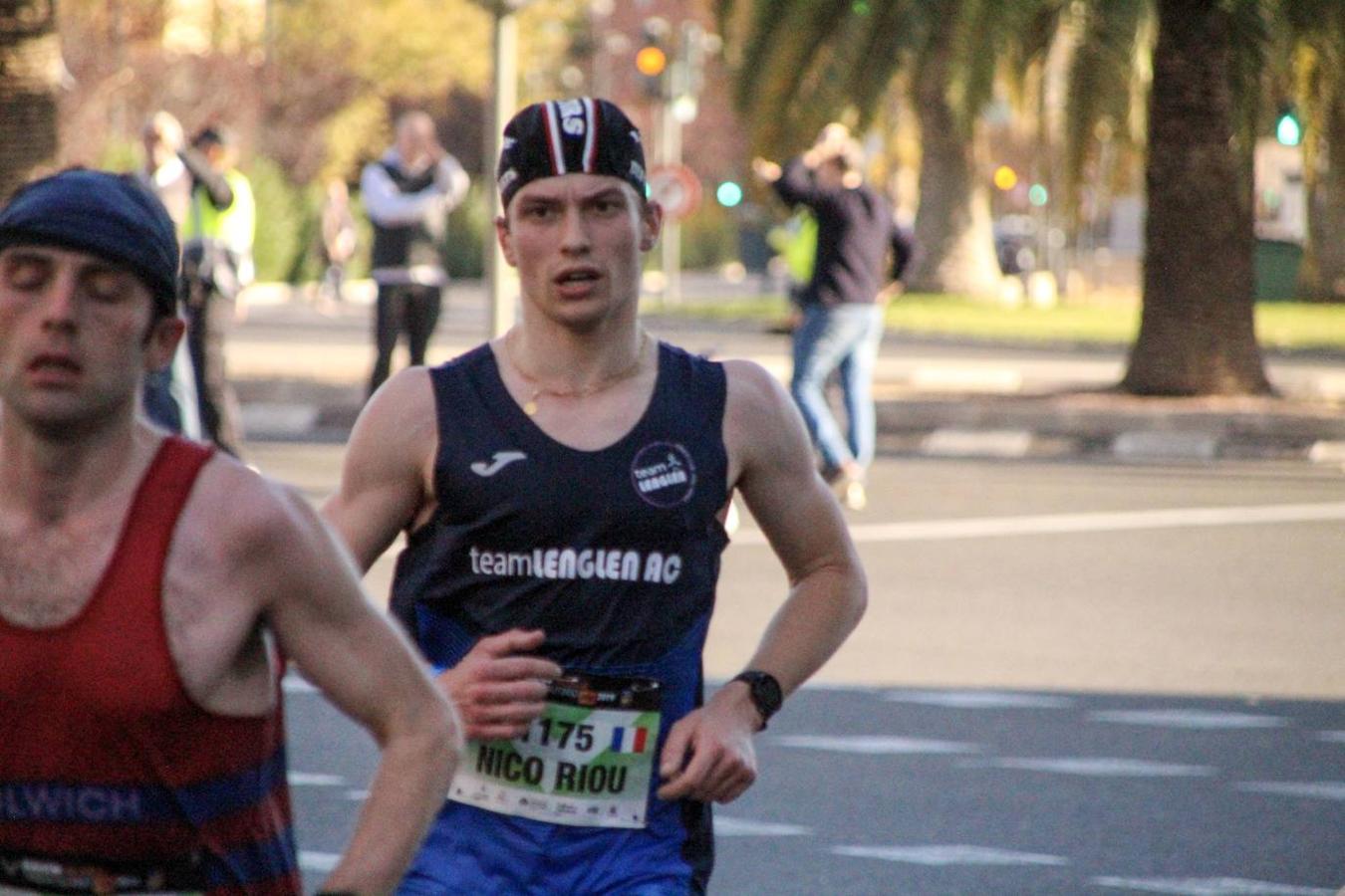 Fotos: Búscate en el paso por el muro del Maratón