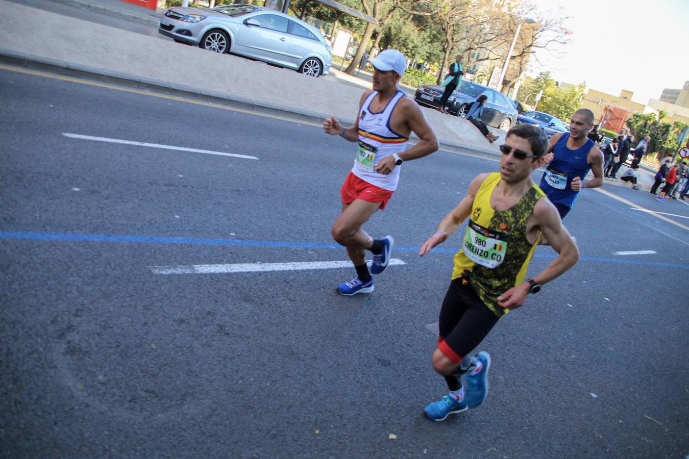 Fotos: Búscate en el paso por el muro del Maratón