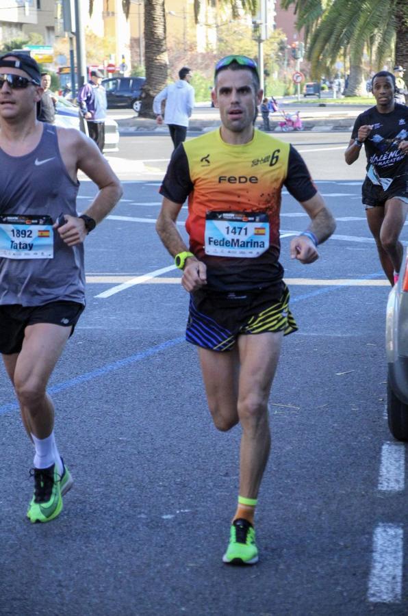 Fotos: Búscate en el paso por el muro del Maratón