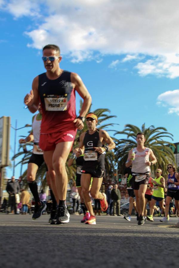 Fotos: Búscate en el paso por el muro del Maratón