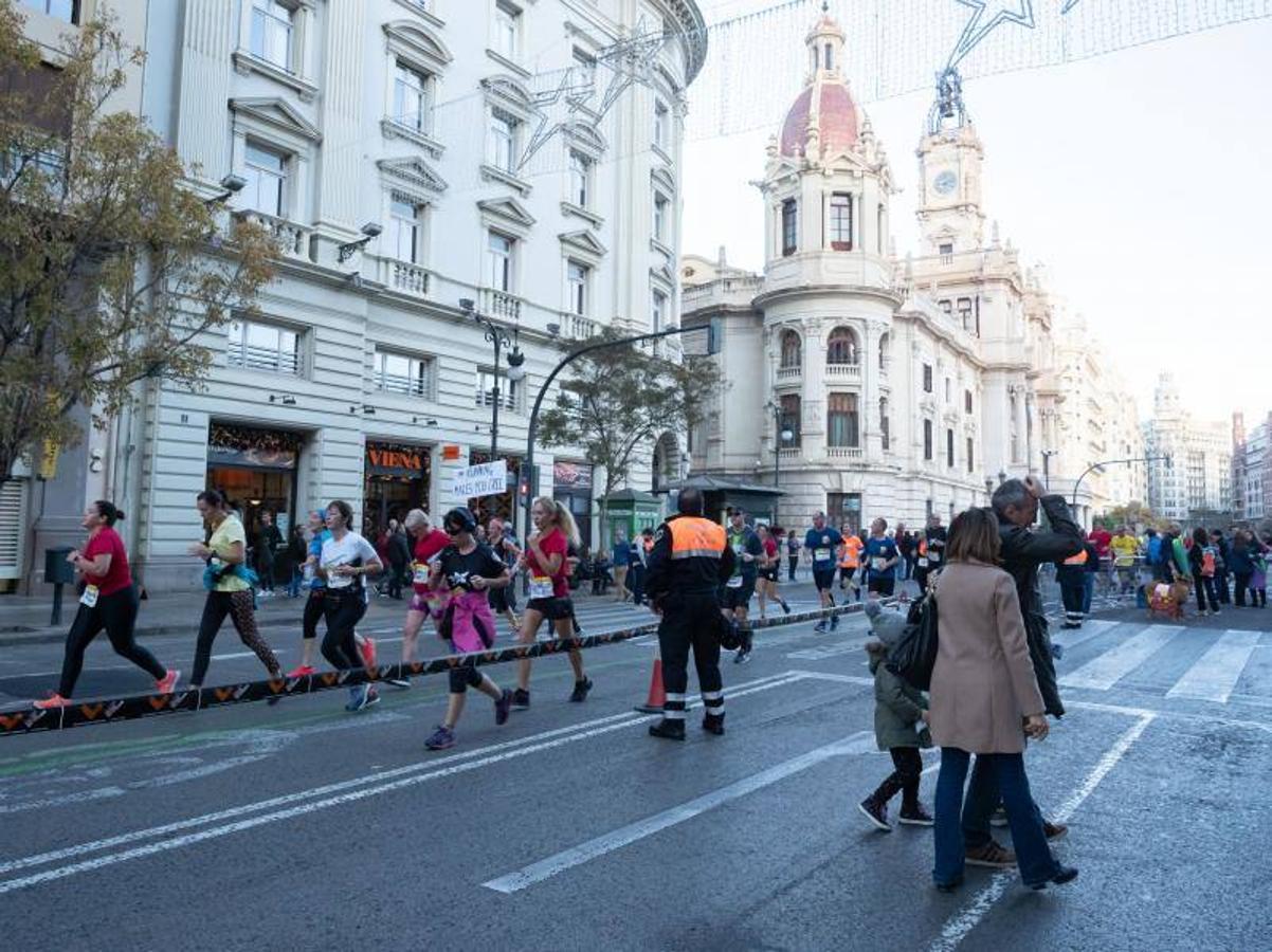 Fotos: Fotos del ambiente el Maratón de Valencia: la ciudad llenó las calles