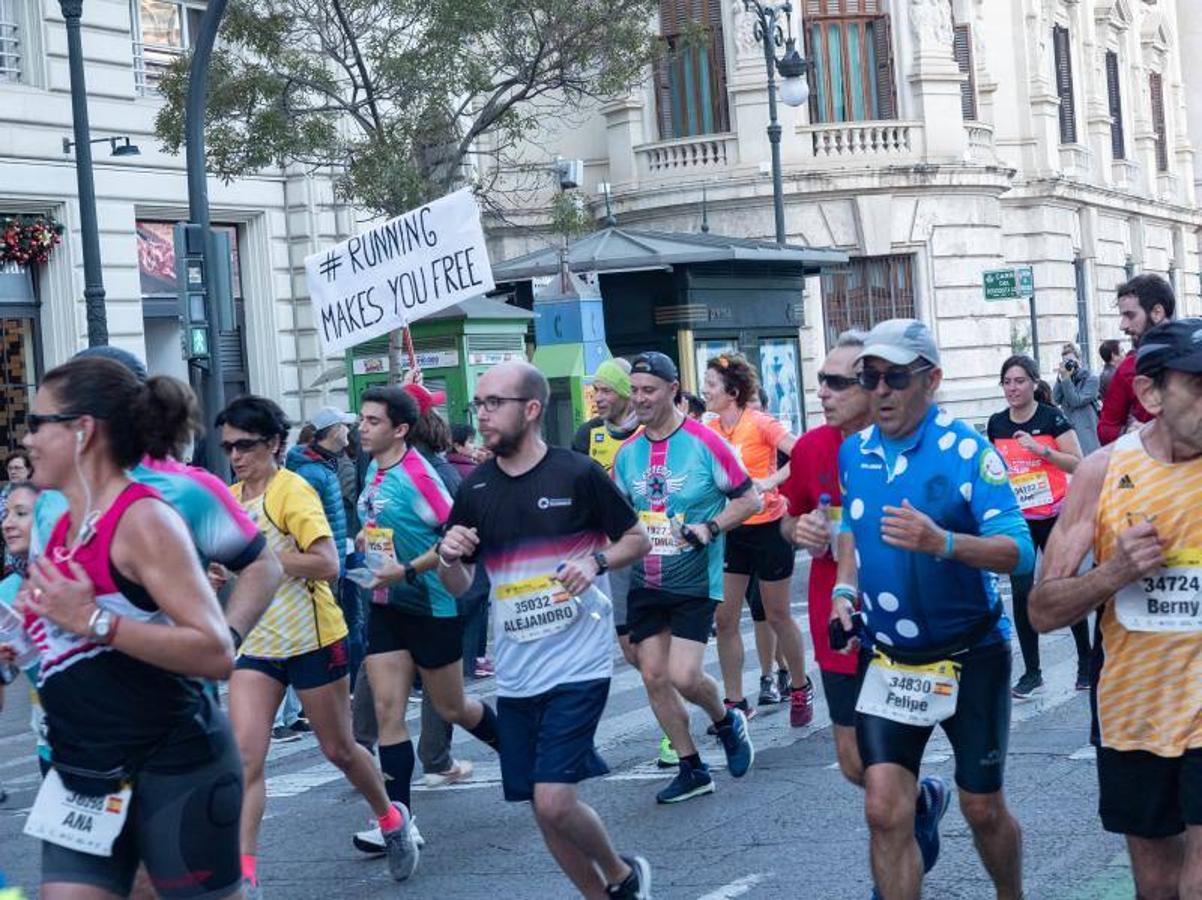 Fotos: Fotos del ambiente el Maratón de Valencia: la ciudad llenó las calles