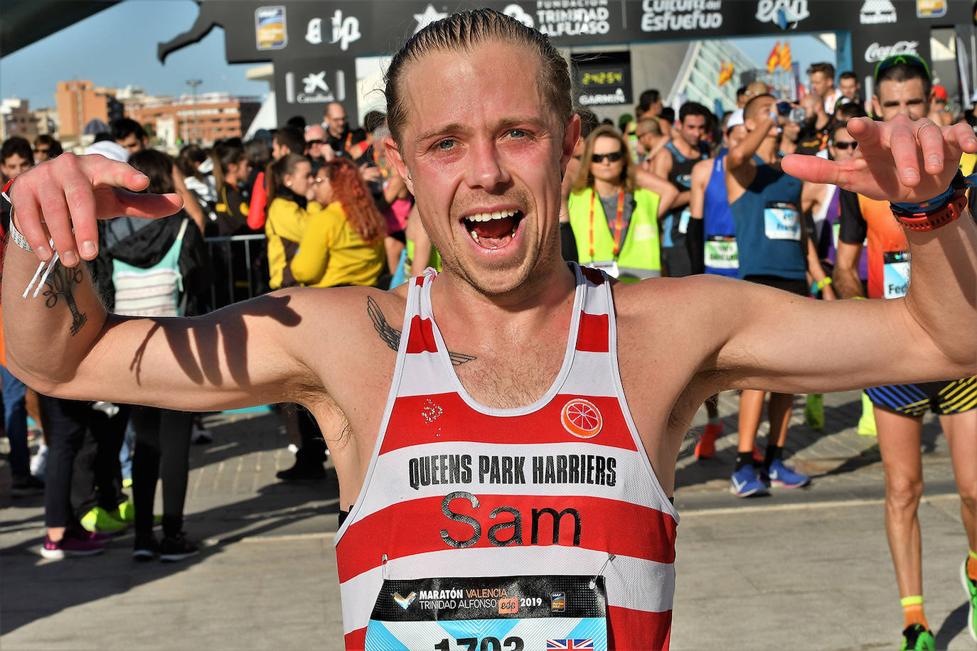 Fotos: Búscate en el Maratón de Valencia 2019