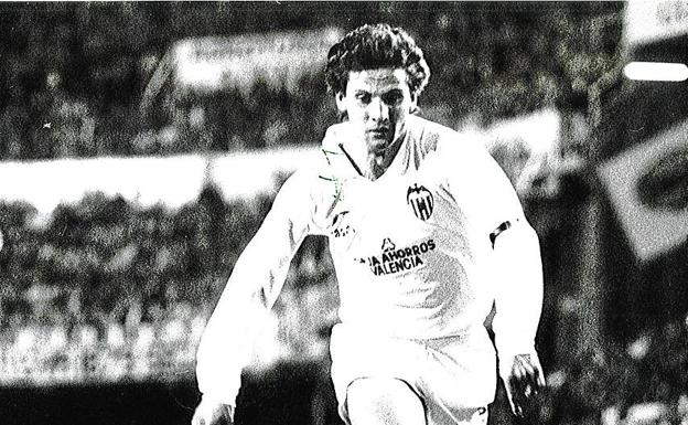 Fernando Giner en Mestalla. 