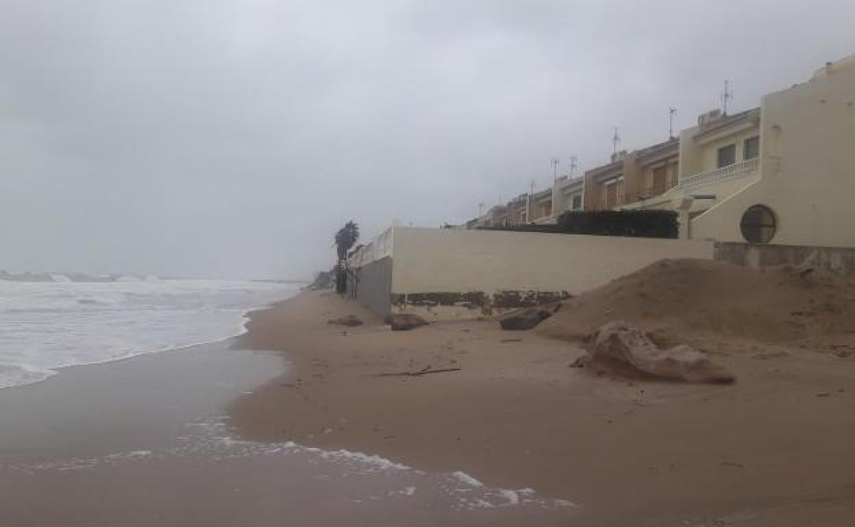 Playa de la Goleta de Tavernes.