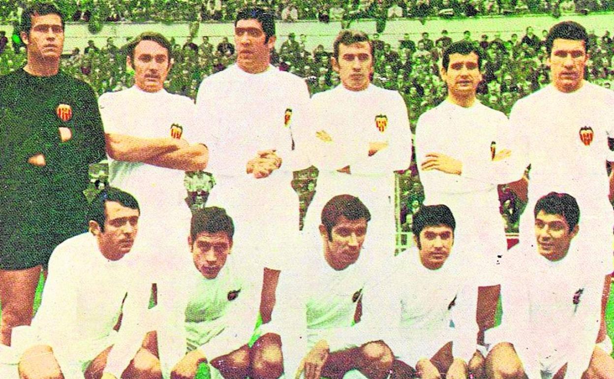 El equipo de la 69-70 con Pesudo, Tatono, Barrachina, Anibal, Vidagany, Paquito. 