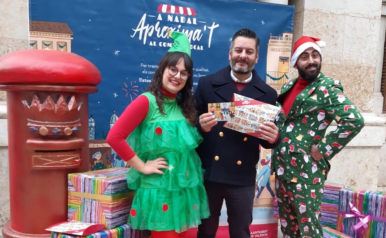 Carlos Galiana, en la presentación de la campaña de mercados no sedentarios. 