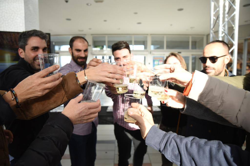 El Centro Comercial Plaza Mayor, en Xàtiva, ha vendido el quinto premio (06293) del Sorteo Extraordinario de la Lotería de Navidad 2019.