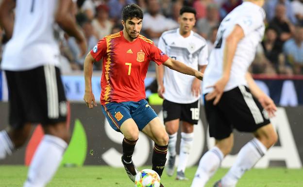 Soler, en la final del Europeo sub-21 contra Alemania