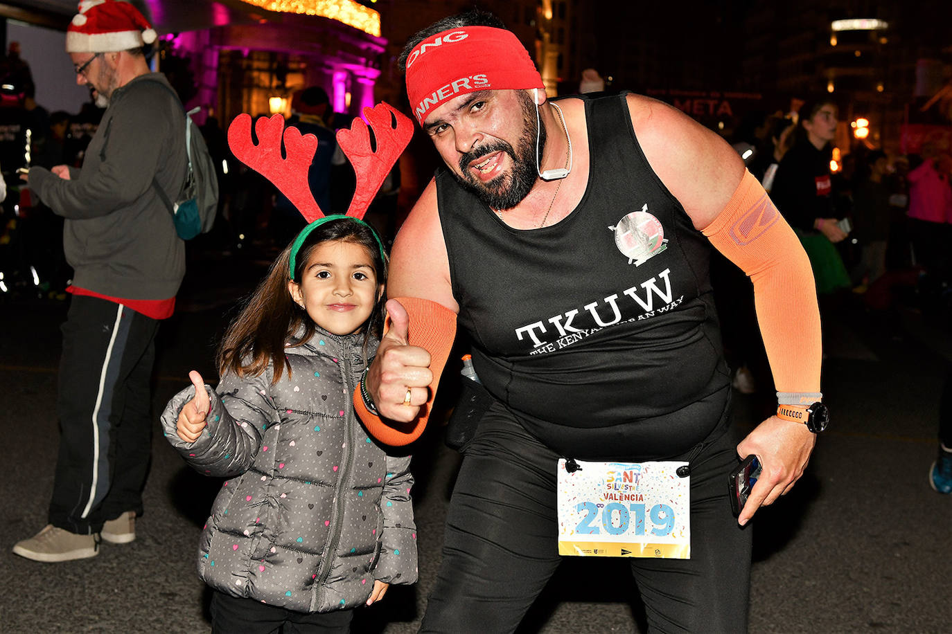 Corredores populares han despedido este lunes 30 el año 2019 con la carrera de San Silvestre de Valencia.