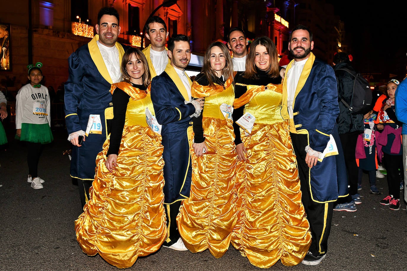 Corredores populares han despedido este lunes 30 el año 2019 con la carrera de San Silvestre de Valencia.