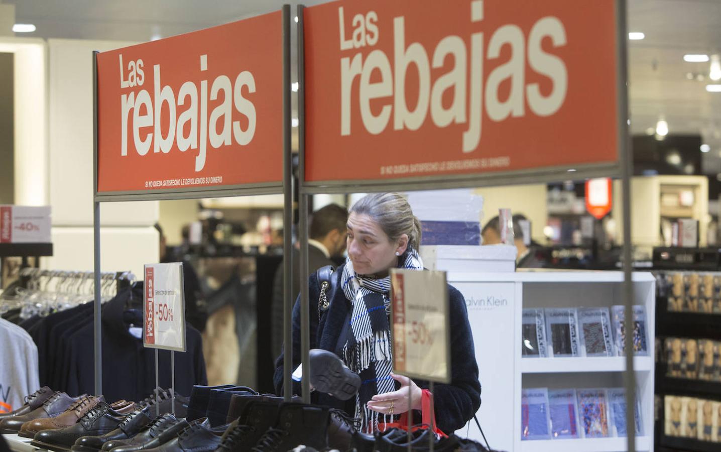 Fotos: Las rebajas comienzan en Valencia