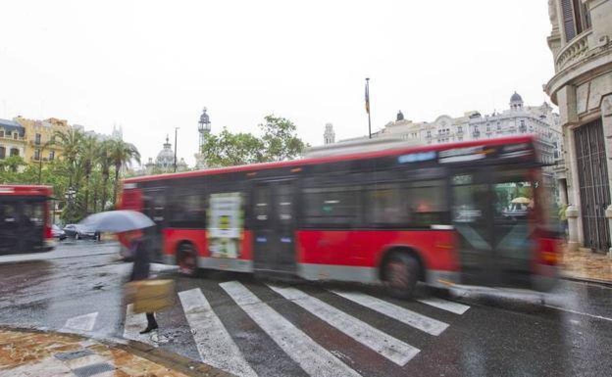 Un autobús de la EMT de Valencia. 