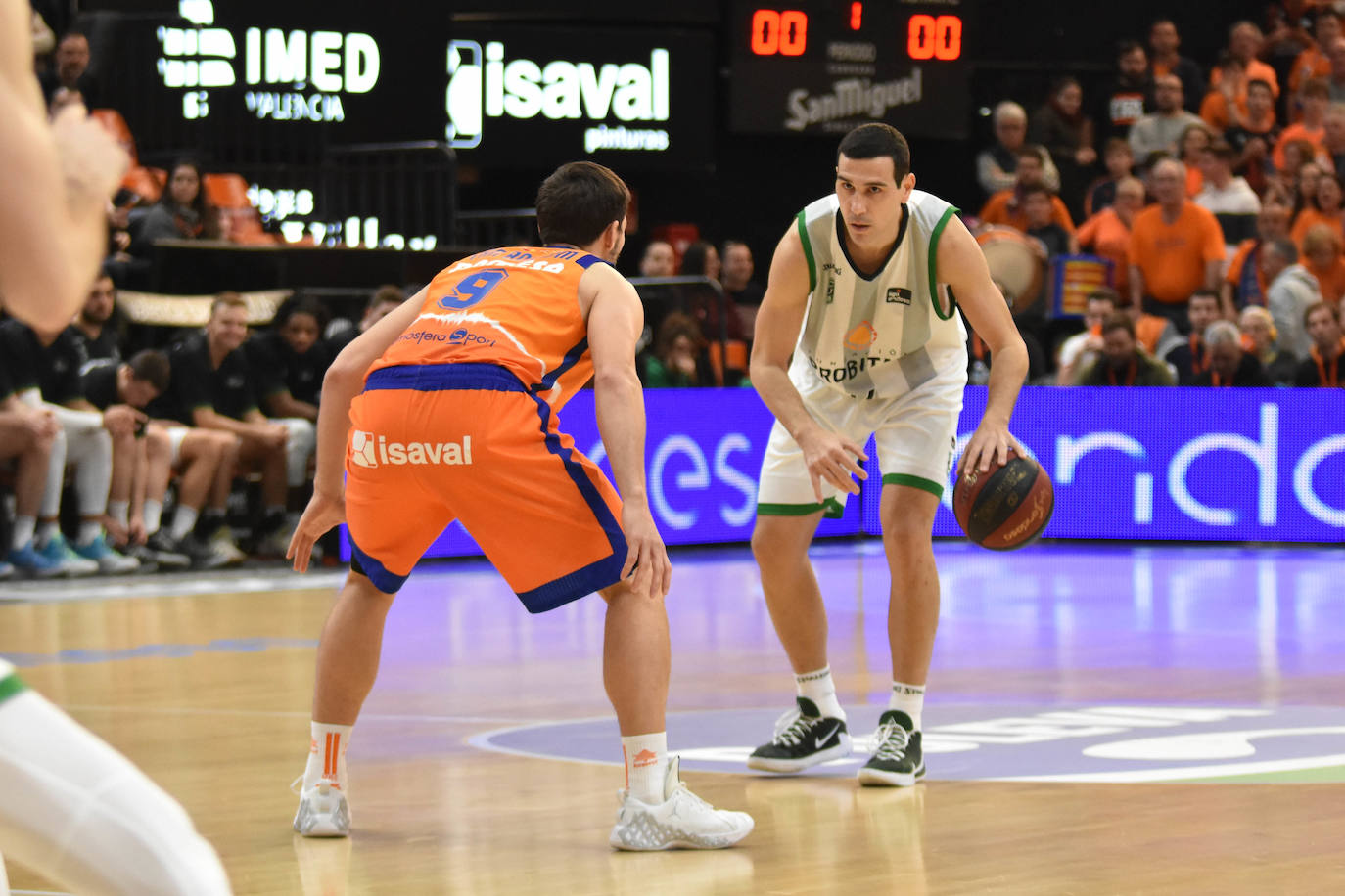 El equipo de Ponsarnau se ha enfrentado este domingo al Joventus en La Fonteta, en la que ha sido la última jornada de la primera vuelta en la fase regular de la Liga Endesa.