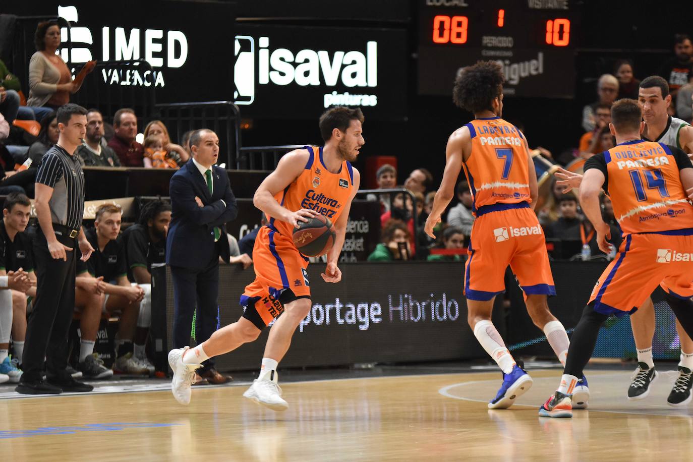 El equipo de Ponsarnau se ha enfrentado este domingo al Joventus en La Fonteta, en la que ha sido la última jornada de la primera vuelta en la fase regular de la Liga Endesa.