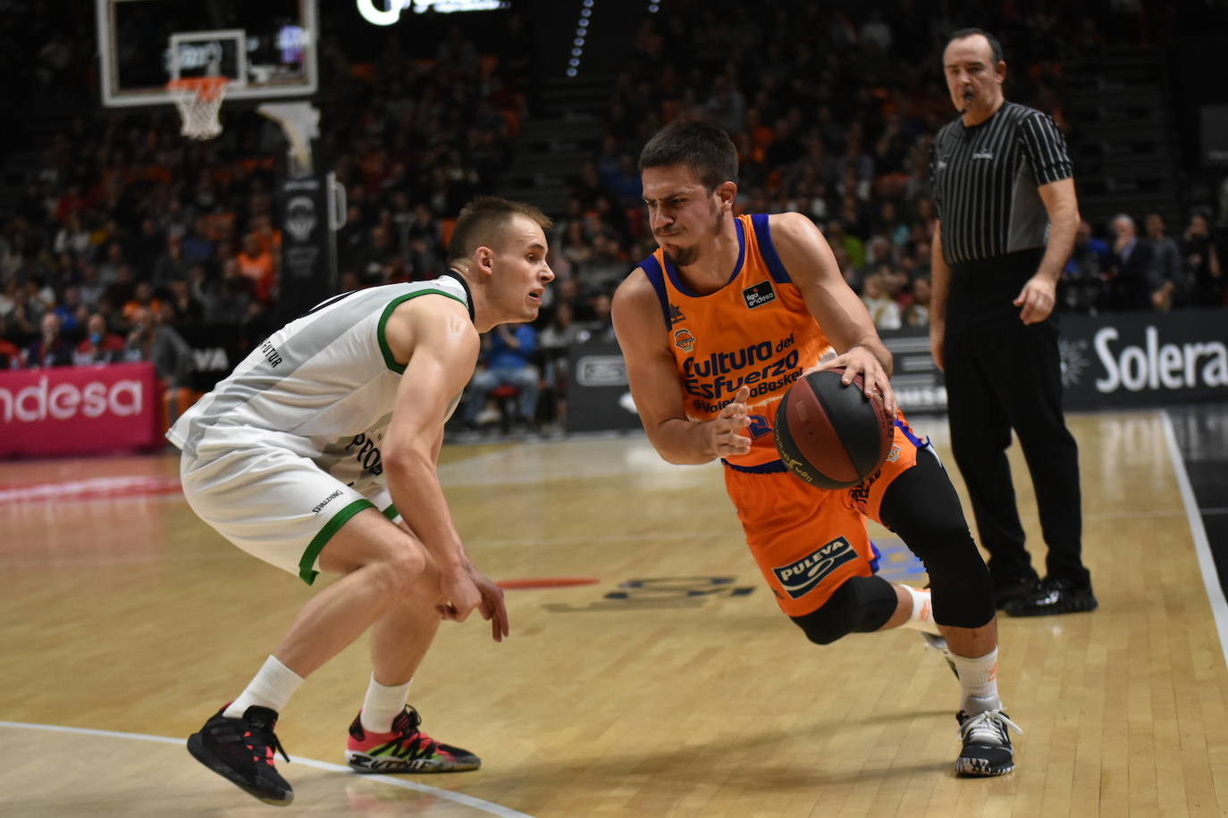 Fotos: El Valencia Basket-Joventut, en imágenes