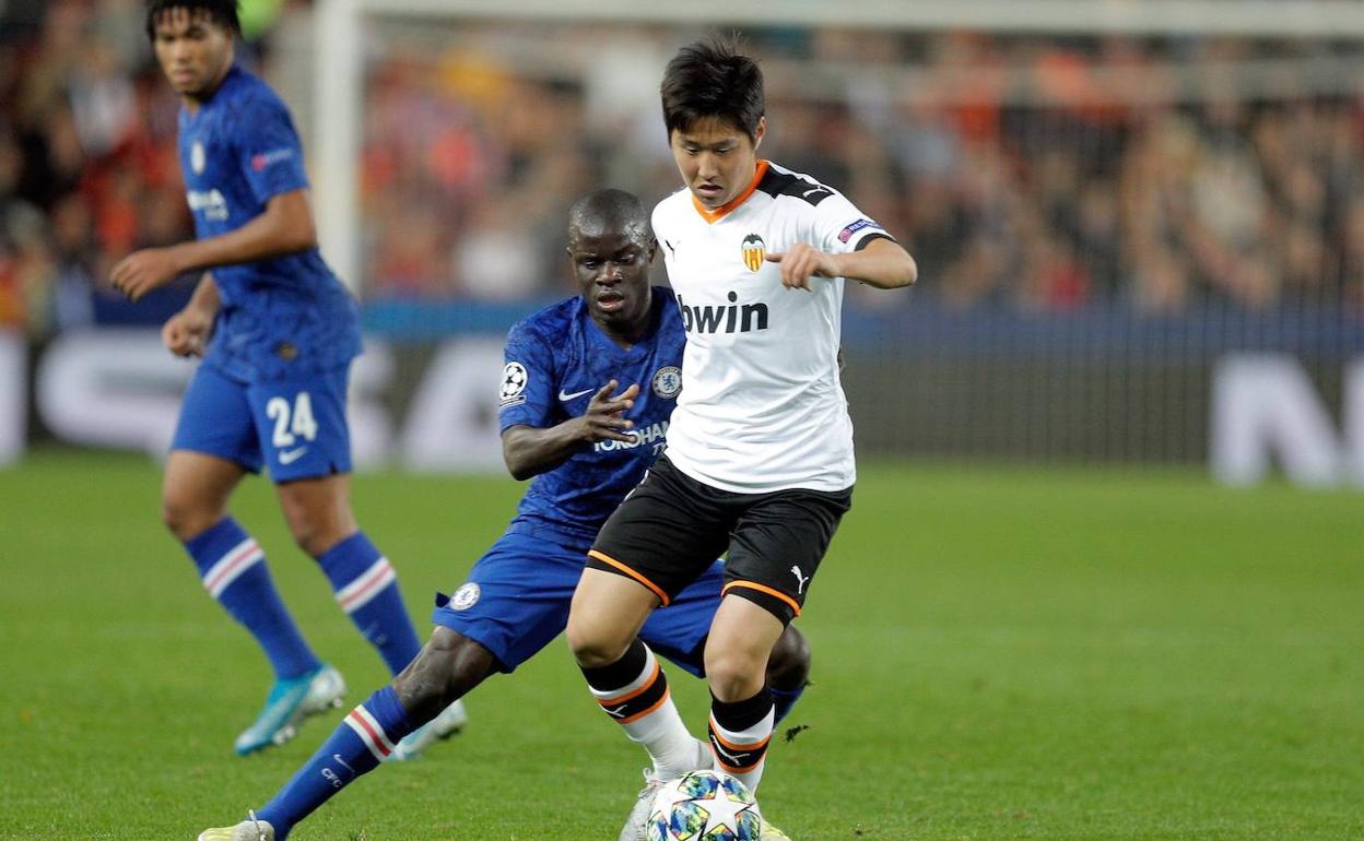 Kang In Lee, durante el partido ante el Chelsea en que se lesionó. 