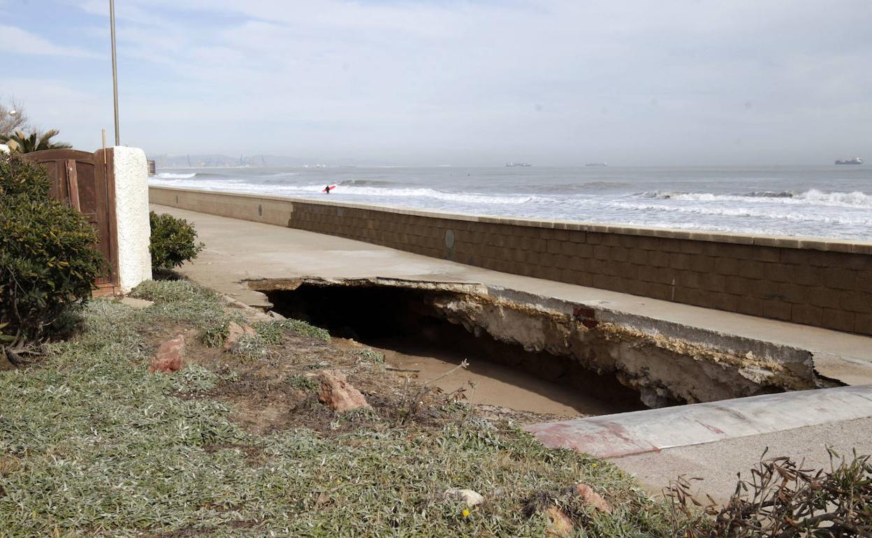 Así quedó el paseo marítimo de La Casbah tras el temporal de hace dos años