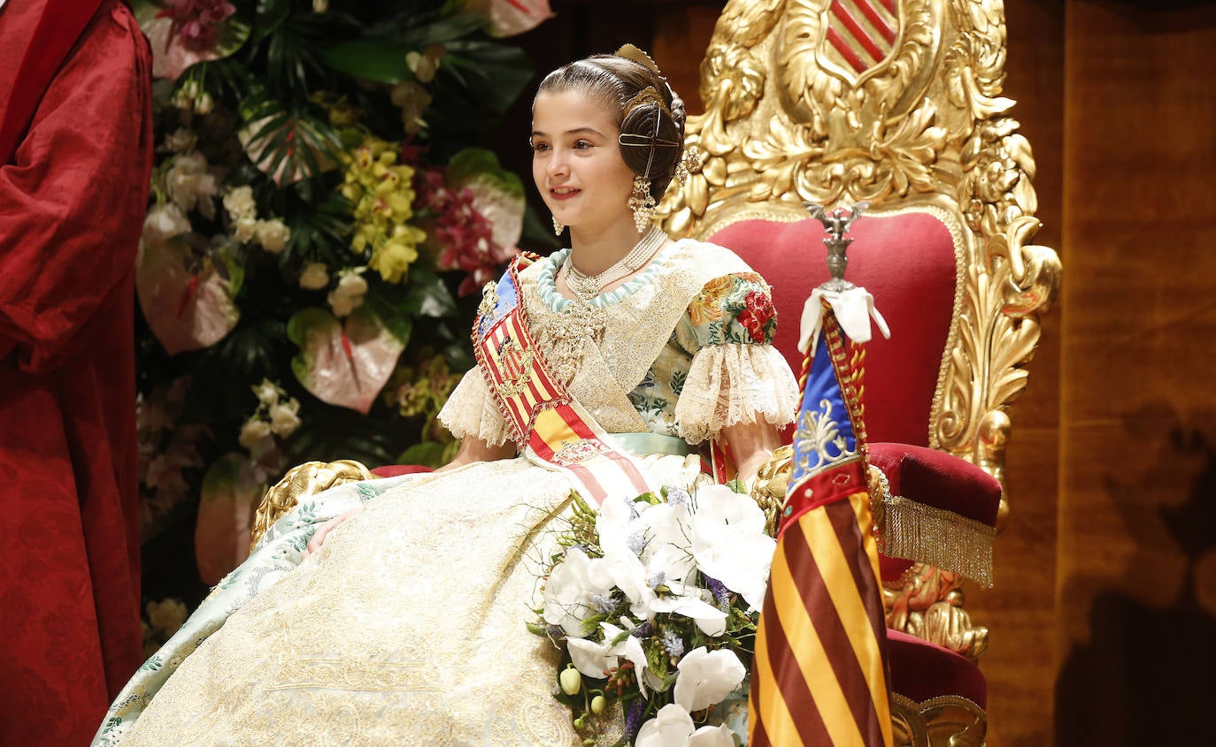 Exaltación de Carla García, fallera mayor infantil de Valencia 2020. 