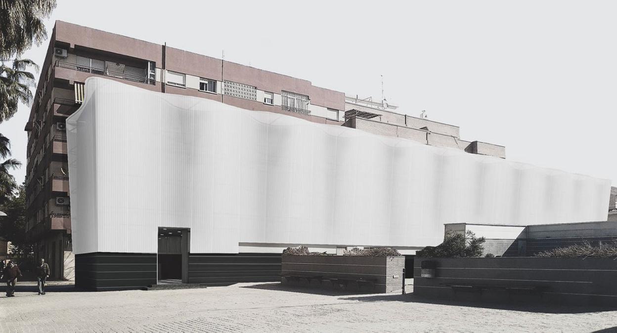 La maqueta del edificio multiusos. 