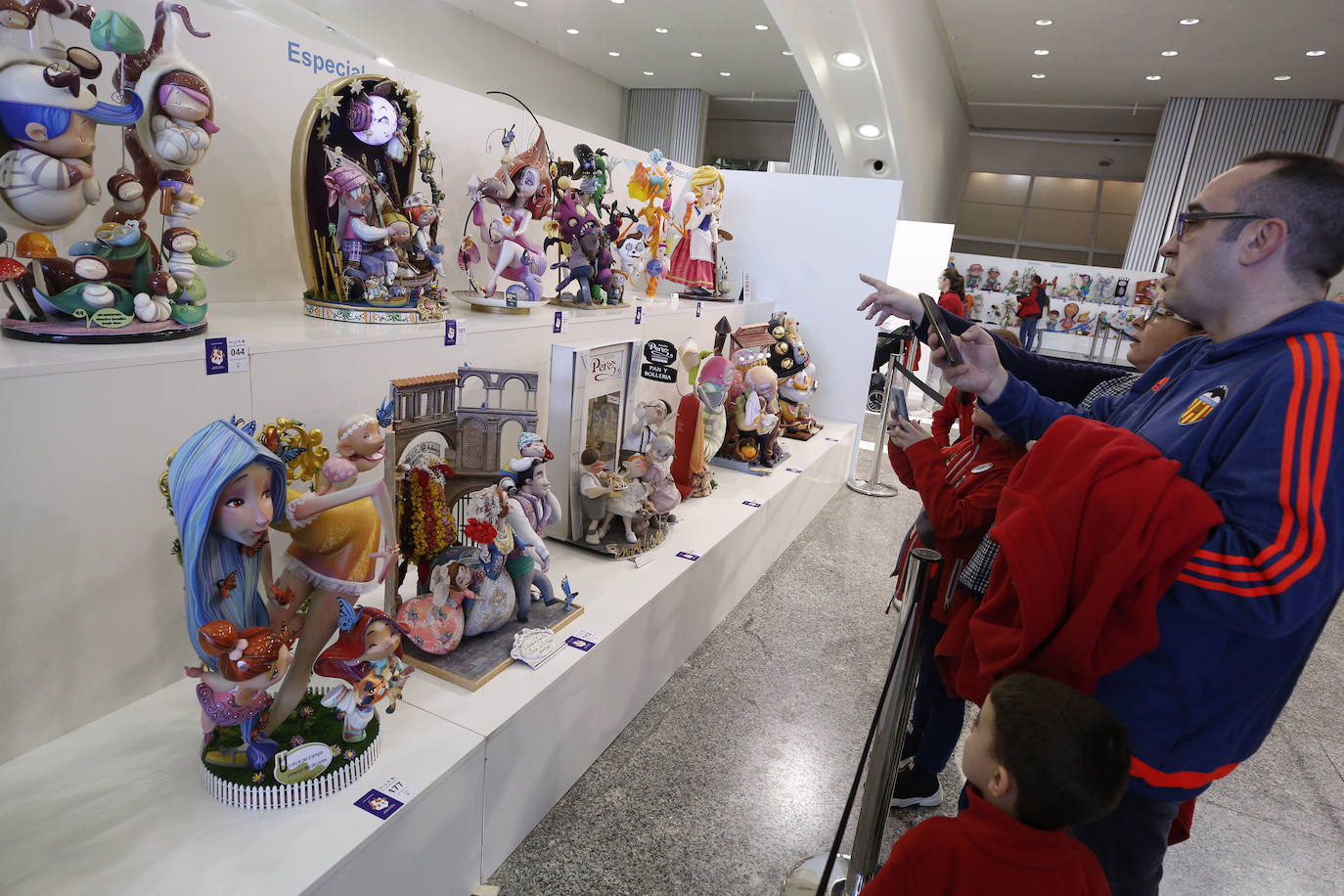 Exposición del ninot de las Fallas 2020.