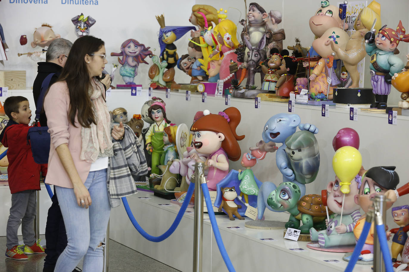 Exposición del ninot de las Fallas 2020.