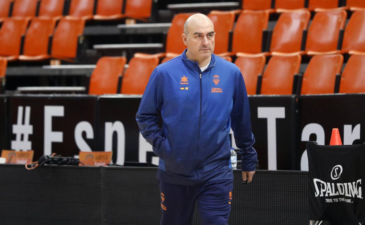 Jaume Ponsarnau, durante un entrenamiento en la Fonteta 