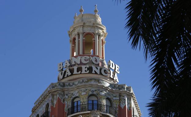 Antiguo cartel del Banco de Valencia.