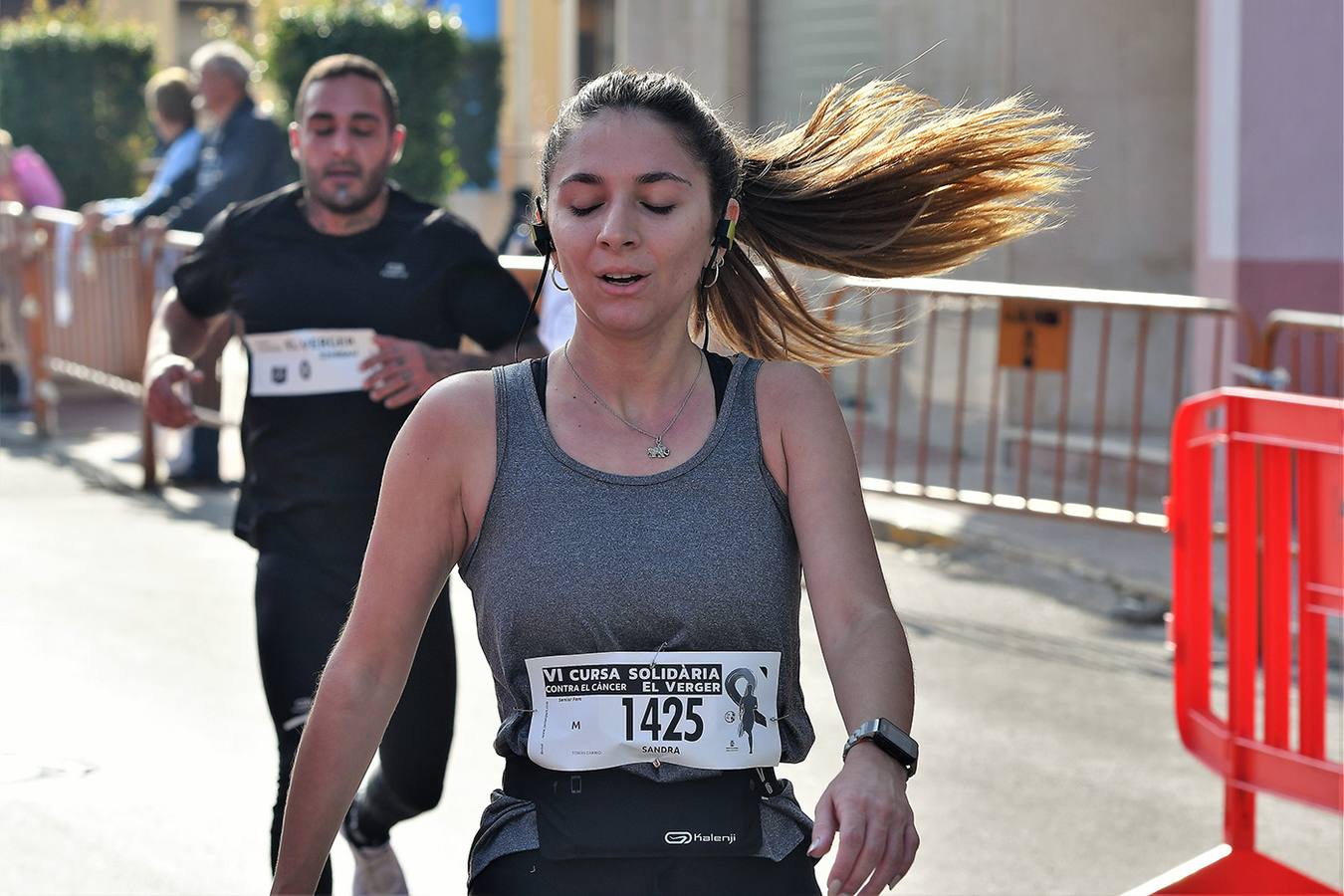 Fotos: Búscate en la carrera contra el cáncer en El Verger