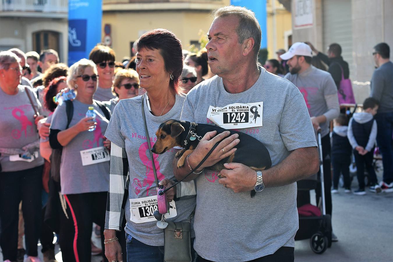 Fotos: Búscate en la carrera contra el cáncer en El Verger