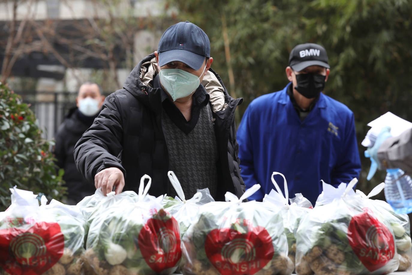 Desde el 11 de enero, cuando se anunció la primera muerte debida al nuevo virus, la epidemia ha matado a 1.016 personas en China continental, según un balance oficial publicado este martes